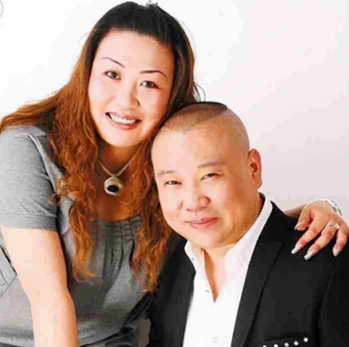 请告诉女儿:<a href=/showinfo-17-15957-0.html target=_blank class=infotextkey>一个男人值不值得嫁</a>