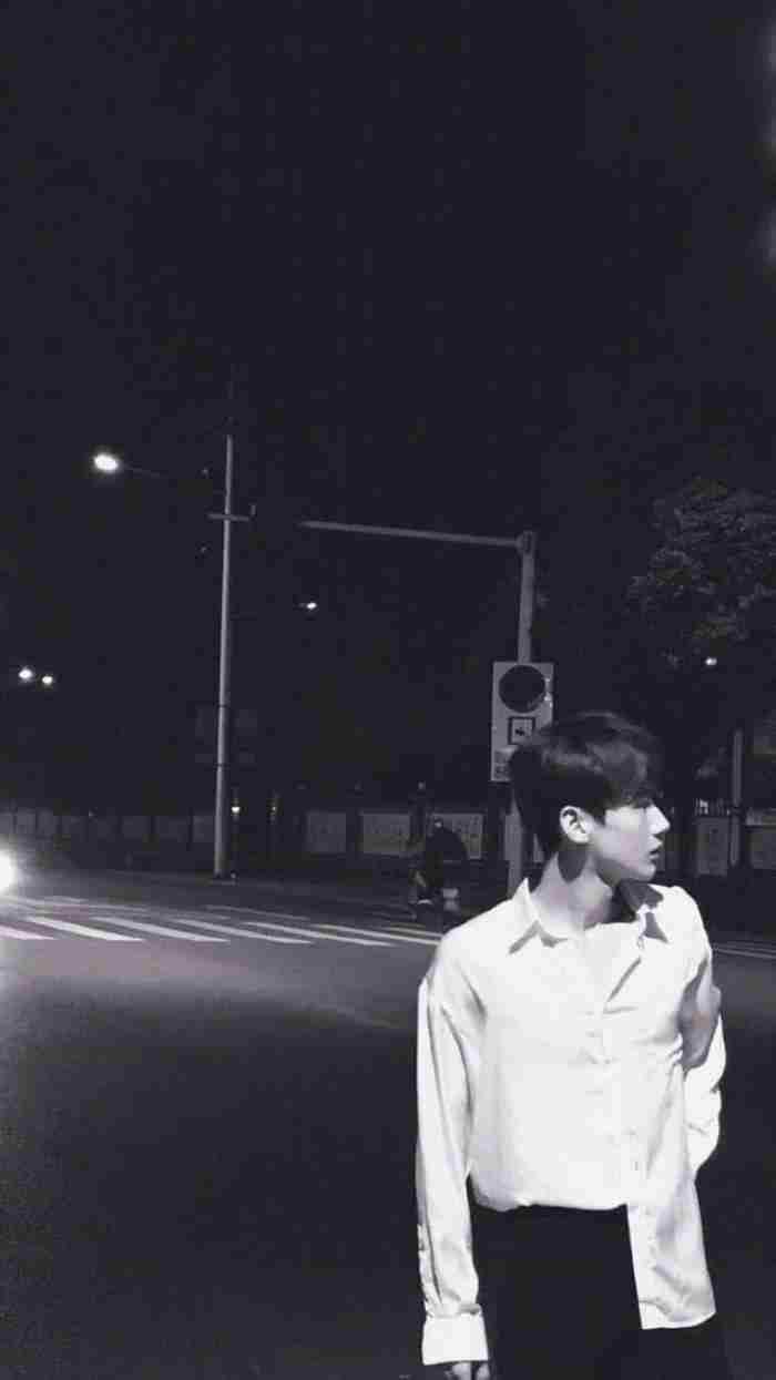 懂得男人的心理，才能让他对你永远割舍不下